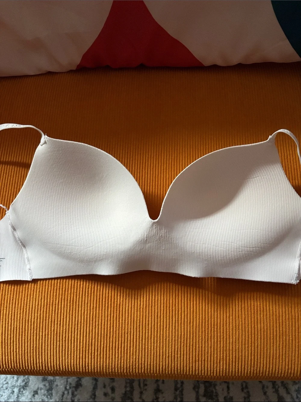 Danskin Nude/Light Pink Seamless T-Shirt Bra